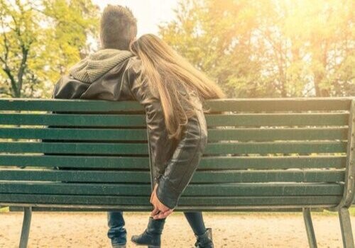 私自变卖夫妻共同财产是否犯法
